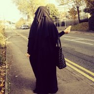 طالبة علم الشرع